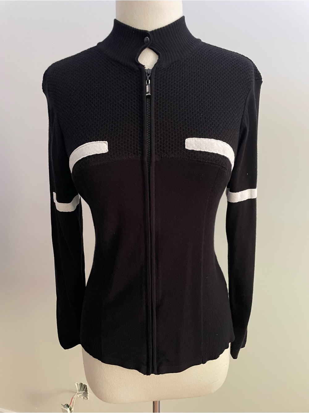 Y2K DKNY Black Zip-Front Women's Jacket with White Trim